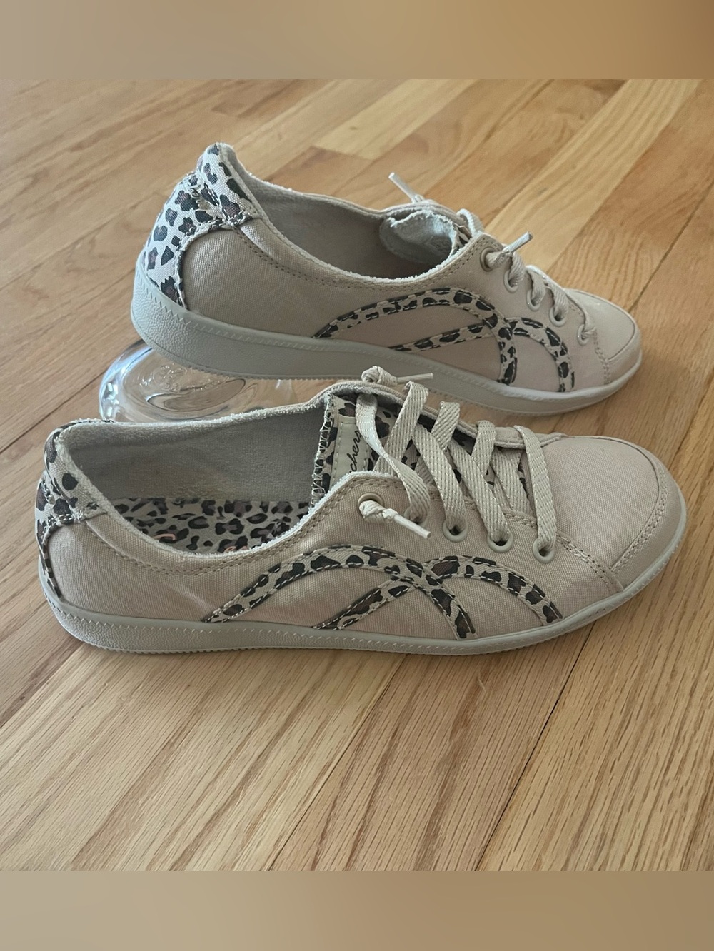 Skechers Women's Madison Ave Her Instinct Cheetah Print Shoes
Sneakers Size 7.5